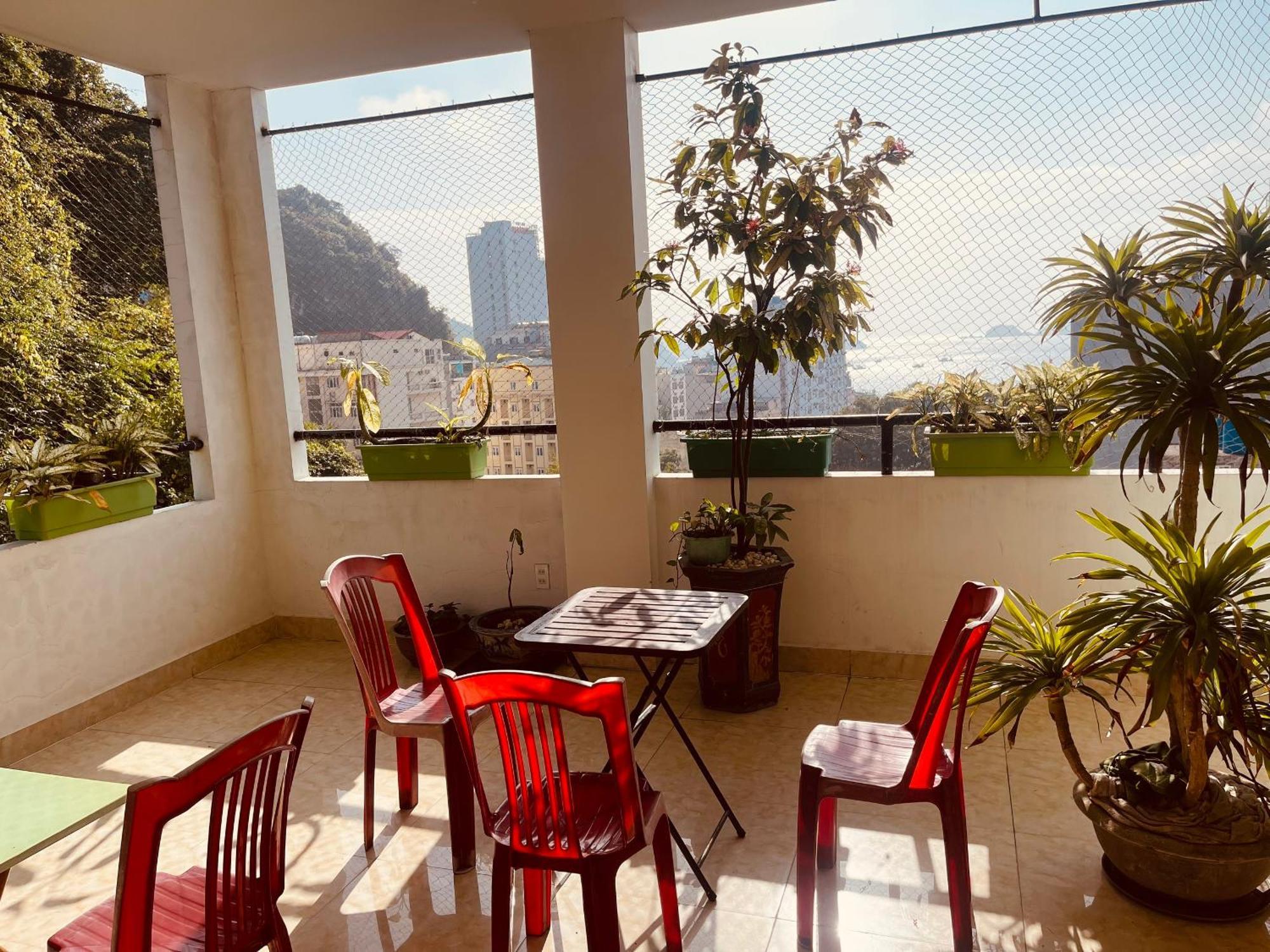 Catba Sky View Hotel Dong Khe Sau Kültér fotó